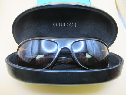 Gucci Women's Sunglasses with Case